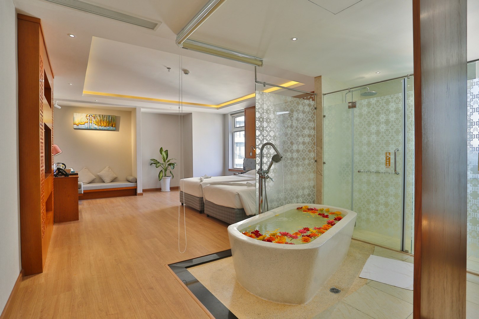 Rooms and Suites