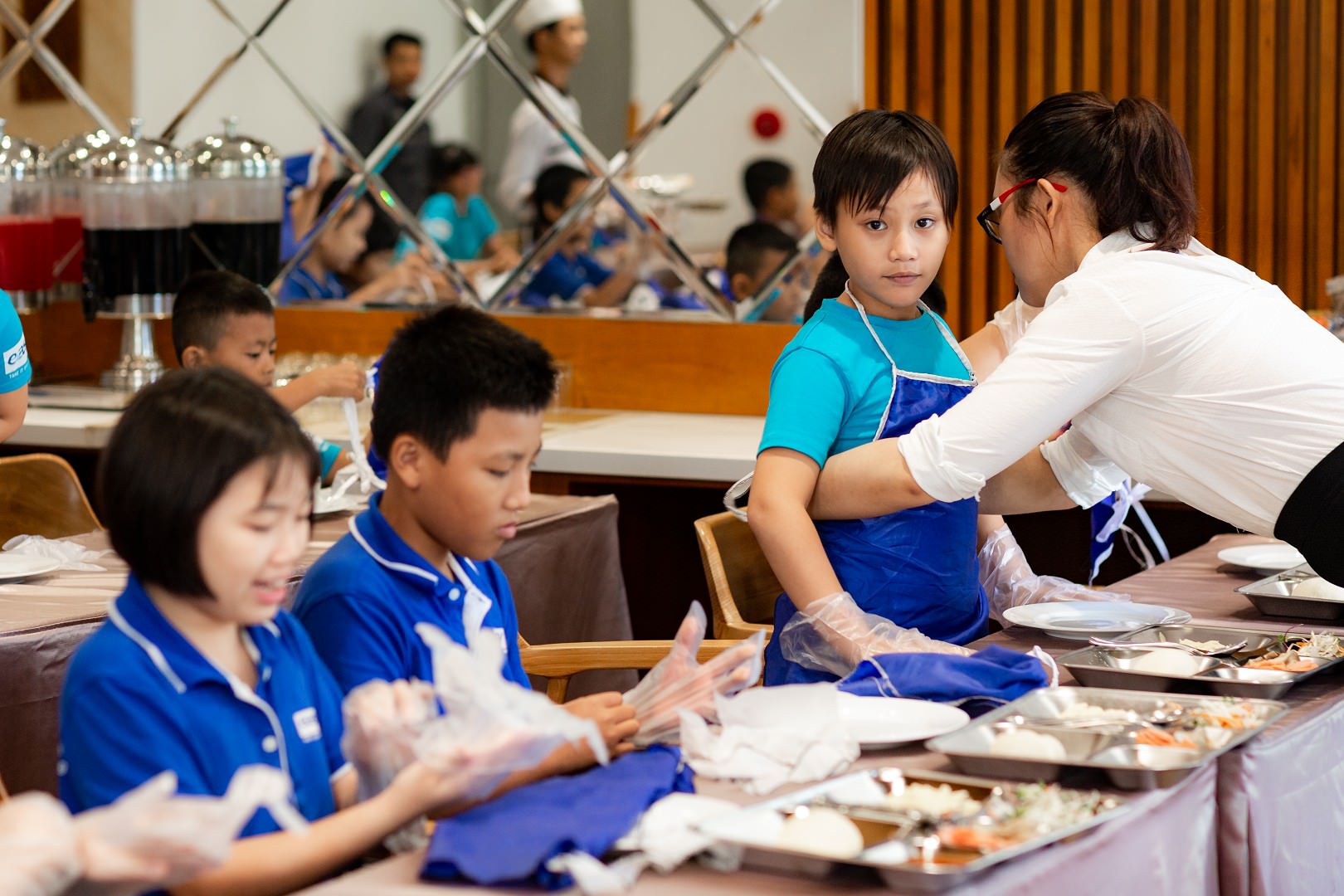 chuẩn bị làm bánh